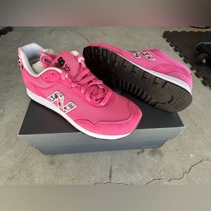 NEW BALANCE WOMEN’S 515 V3 CLASSIC SNEAKER, SPORTY PINK/WHITE, 8.5